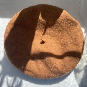 14th & Union Women's Wool Blend Beret Hat NWOT